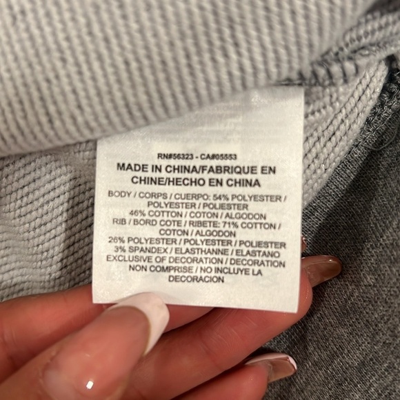 🔥NWOT Nike Gray Crewneck Sweatshirt🔥 - Picture 3 of 7